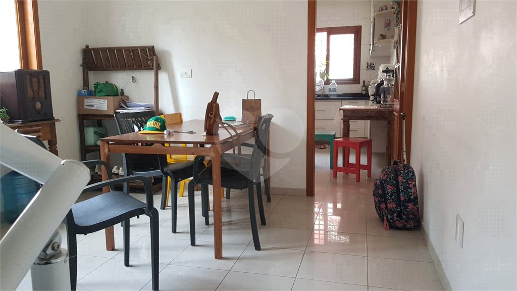 Casa à venda com 3 suítes em Santana, São Paulo, SP