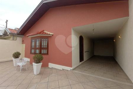 Casa à venda com 4 quartos, sendo 3 suítes,  no Centro, Itapetininga, SP