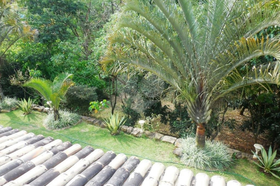 Casa à venda com 3 suítes no condomínio Itatinga I, São Paulo - SP