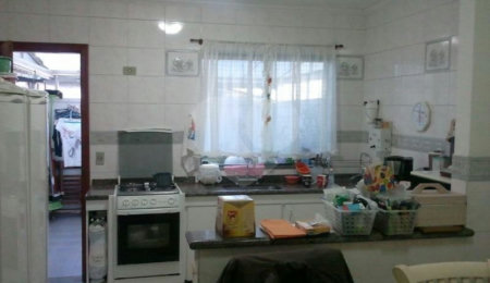 Casa à venda com 2 suítes no condomínio Travessa Nair,3, São Paulo - SP