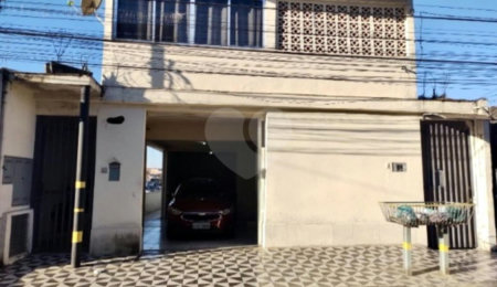 Casa à venda com 9 quartos em Parque Fernanda, São Paulo, SP