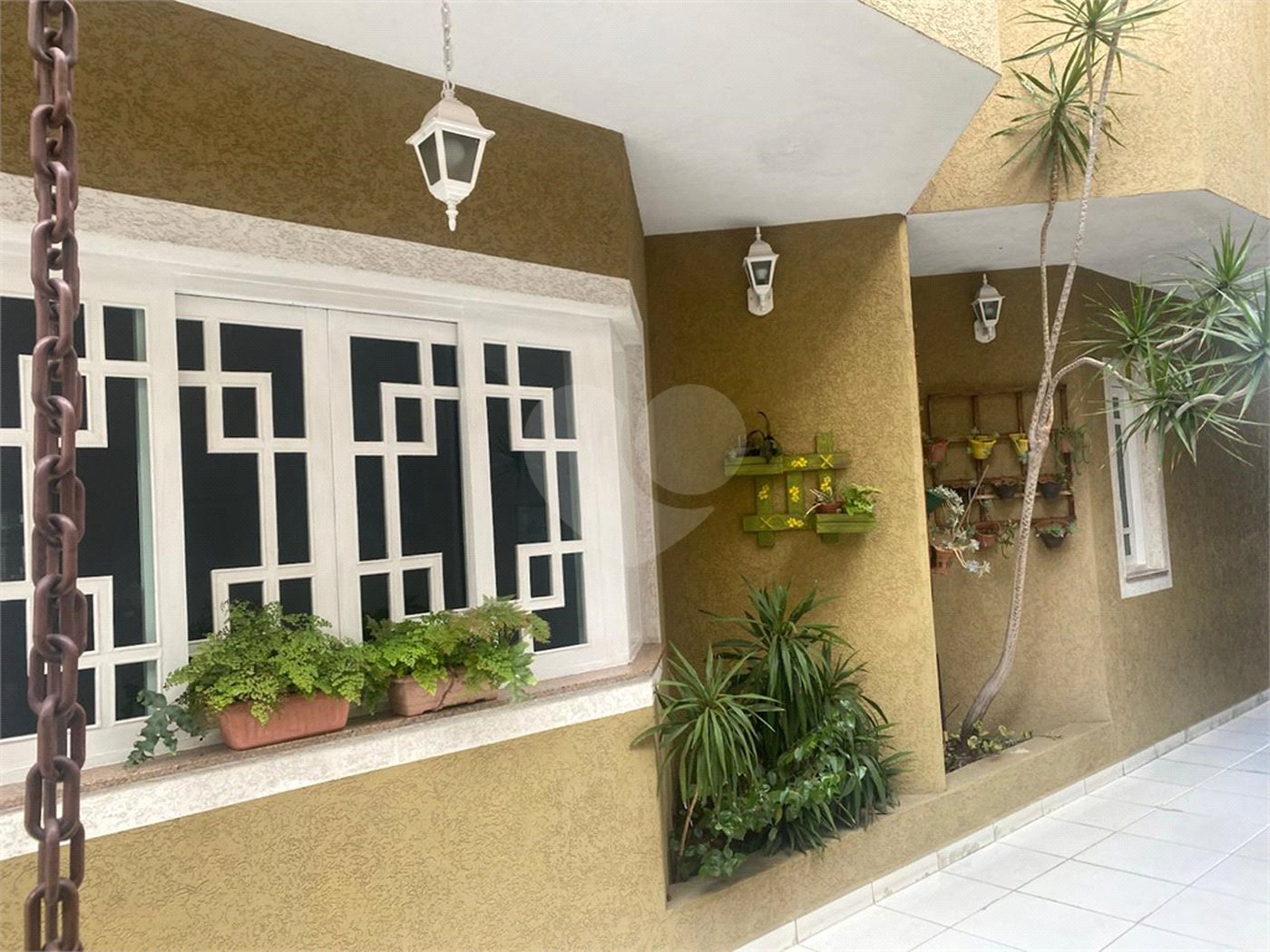 Casa à venda com 3 suítes em Vila Carrão, São Paulo, SP