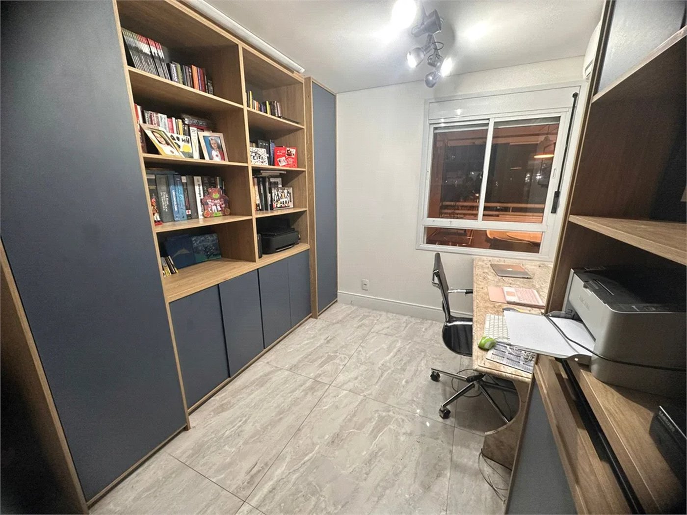 Apartamento à venda com 4 quartos, sendo 3 suítes,  em Paraíso do Morumbi, São Paulo, SP