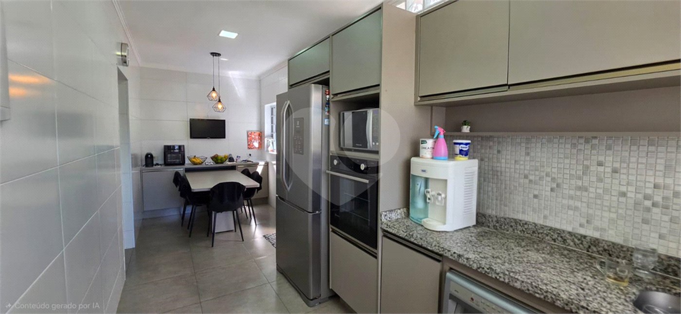 Casa Térrea à venda ou para alugar com 8 quartos, sendo 4 suítes, em Vila Pereira Barreto, São Paulo, SP