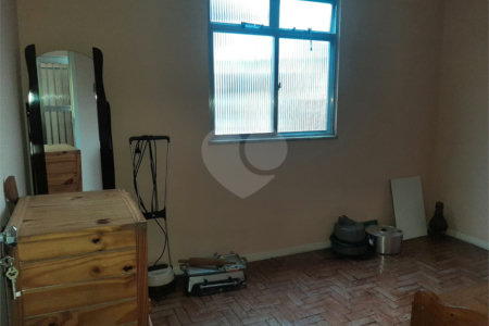 Casa à venda com 3 quartos em Campo Grande, Rio de Janeiro, RJ