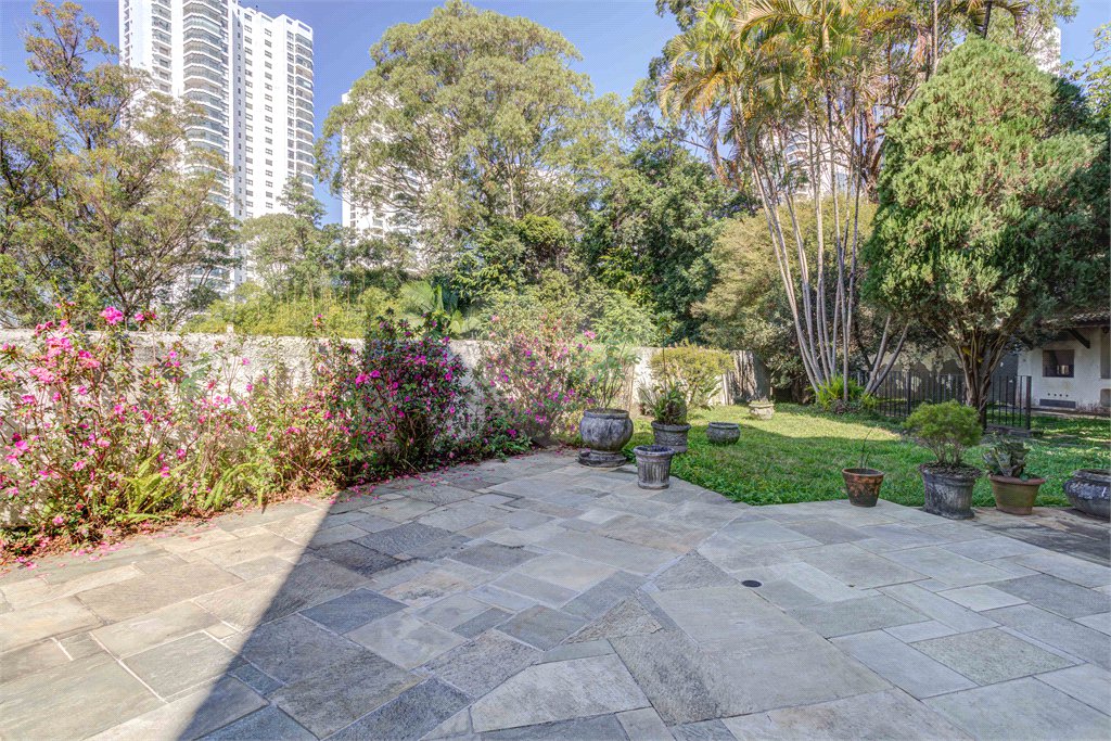 Casa à venda com 3 suítes em Jardim Marajoara, São Paulo, SP