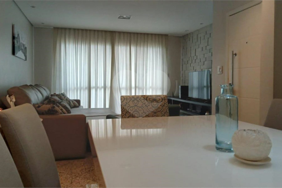 Apartamento à venda com 3 quartos, sendo 1 suíte, em Parque Novo Mundo, São Paulo, SP