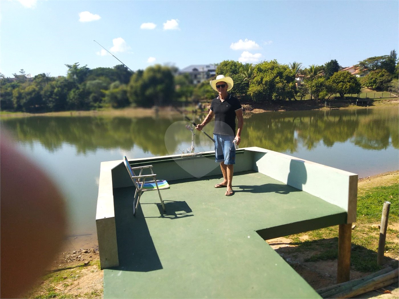 Casa à venda com 4 quartos, sendo 1 suíte, no condomínio Acmti - Colinas do Mosteiro, Terras de Itaici e Recanto dos Pássaros, Indaiatuba - SP
