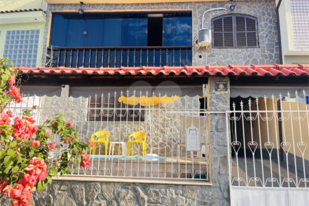 Casa à venda com 4 quartos, sendo 1 suíte, em Campo Grande, Rio de Janeiro, RJ