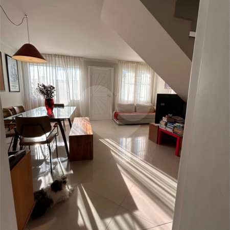 Casa à venda com 3 quartos, sendo 1 suíte, em Jardim Pinheiros, São Paulo, SP