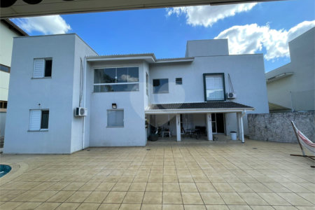 Casa à venda com 4 suítes no condomínio Aruã Lagos, Mogi das Cruzes - SP