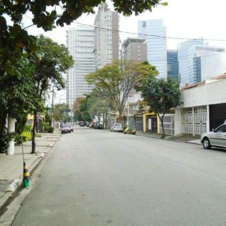 Sobrado à venda com 3 quartos, sendo 1 suíte, em Chácara Santo Antônio, São Paulo, SP