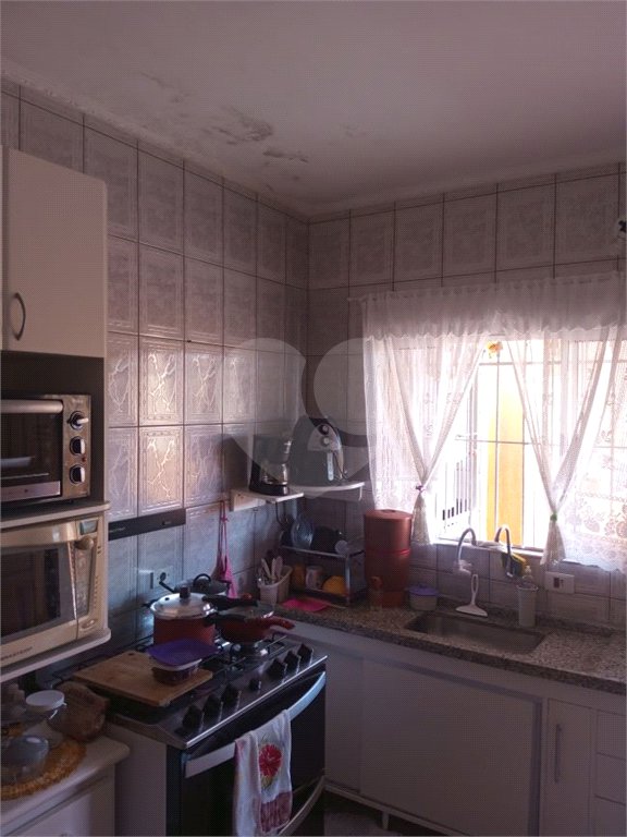 Sobrado à venda com 3 quartos em Vila Santa Maria, São Paulo, SP