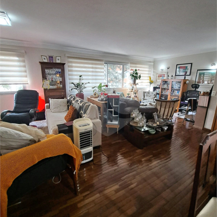 Apartamento à venda com 2 quartos, sendo 1 suíte, em Perdizes, São Paulo, SP