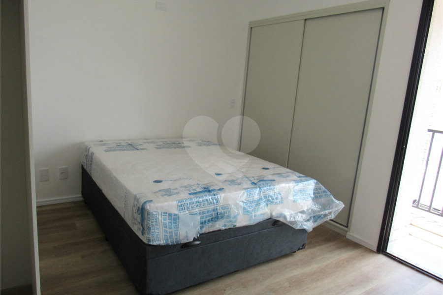 Apartamento à venda ou para alugar com 1 quarto em Parada Inglesa, São Paulo, SP