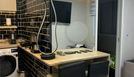 Apartamento à venda com 2 quartos em Santo Amaro, São Paulo, SP