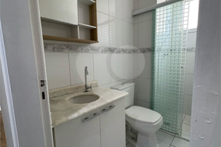 Casa à venda com 2 quartos, sendo 1 suíte, em Parque Vitória, São Paulo, SP