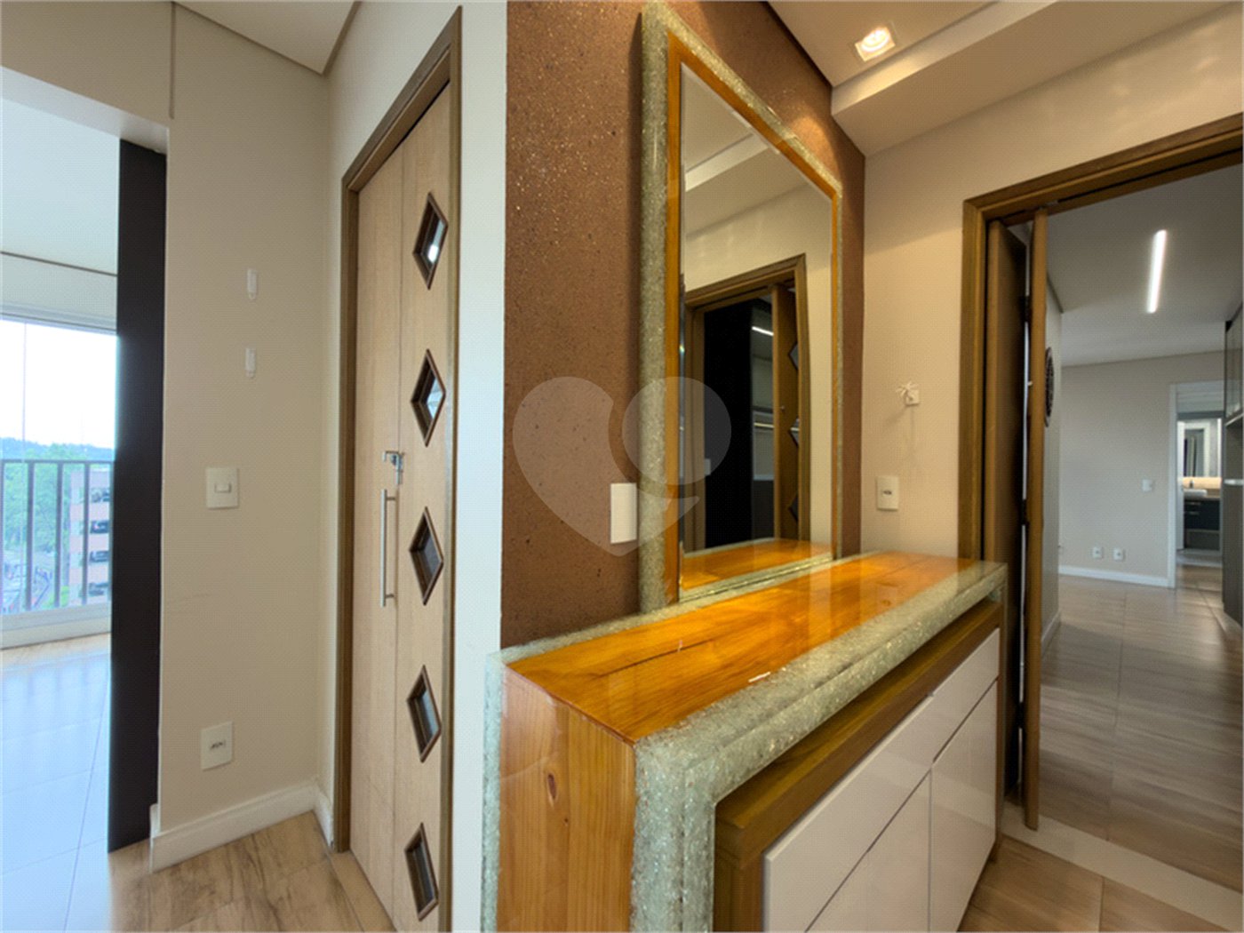 Apartamento à venda com 4 quartos, sendo 2 suítes, em Pinheiros, São Paulo, SP