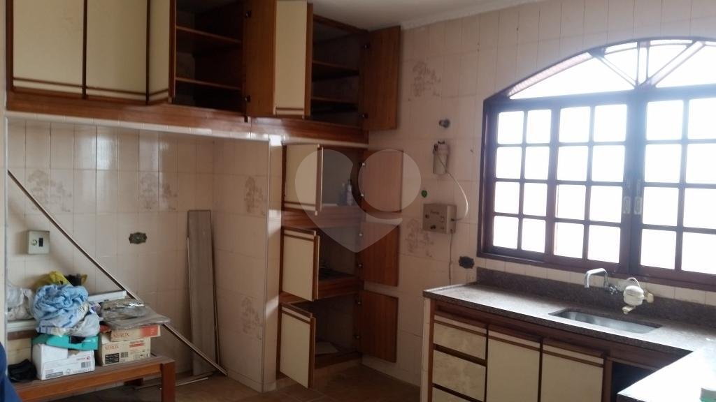 Sobrado à venda com 4 quartos em Vila Guilherme, São Paulo, SP