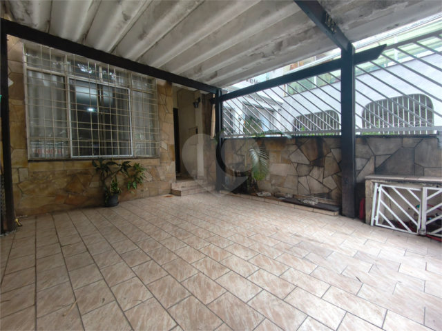 Sobrado à venda com 2 quartos em Santana, São Paulo, SP