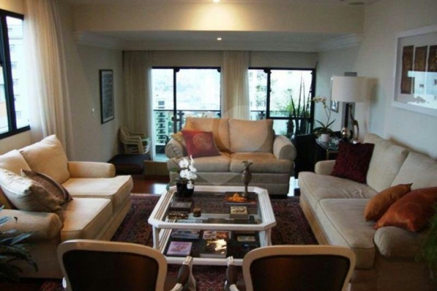 Apartamento à venda com 4 quartos, sendo 2 suítes, em Água Fria, São Paulo, SP
