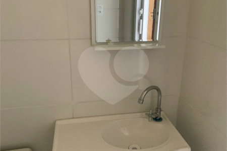Apartamento disponível para locação no bairro Bela Vista.
