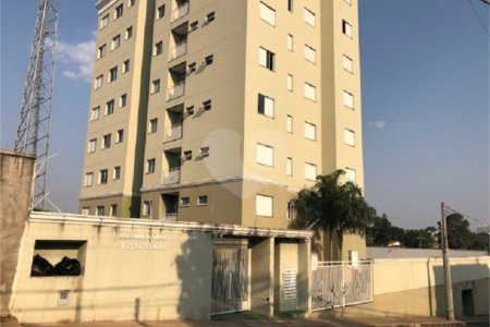Apartamento de 2 dormitórios (1 suíte) próximo a Rodoviária
