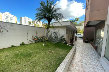 Cobertura duplex no Residencial Beatricce