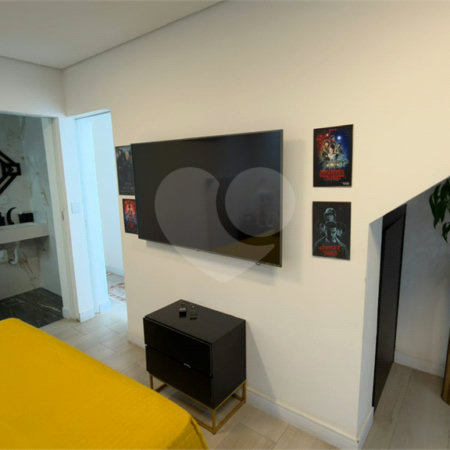 Sobrado à venda com 3 quartos, sendo 1 suíte, em Vila Paulicéia, São Paulo, SP