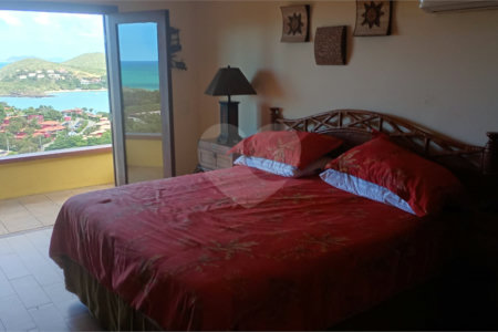 Casa à venda com 5 suítes em Ferradura, Armação dos Búzios, RJ