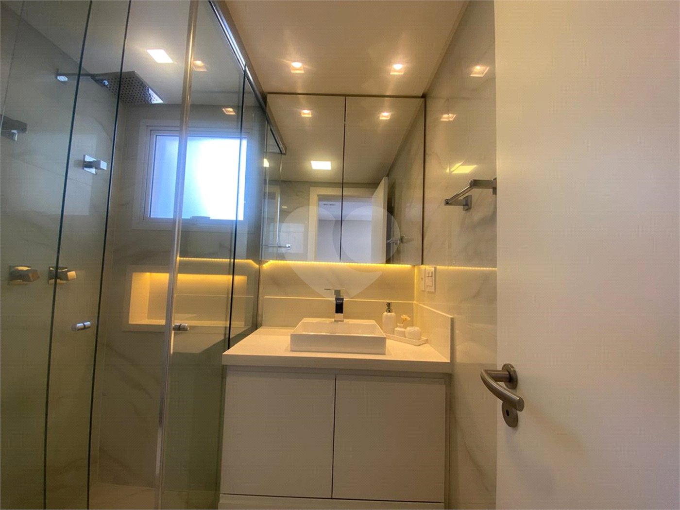 Apartamento à venda com 3 suítes em Vila Leopoldina, São Paulo, SP