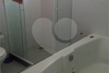 Casa à venda com 5 quartos, sendo 2 suítes, em Campo Grande, Rio de Janeiro, RJ