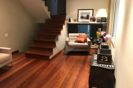 Casa à venda com 2 suítes no condomínio Vilagio Viccino, São Paulo - SP