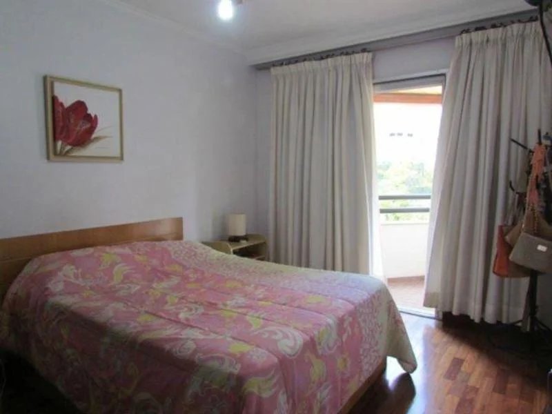 Apartamento à venda com 4 quartos, sendo 2 suítes,  em Vila Suzana, São Paulo, SP