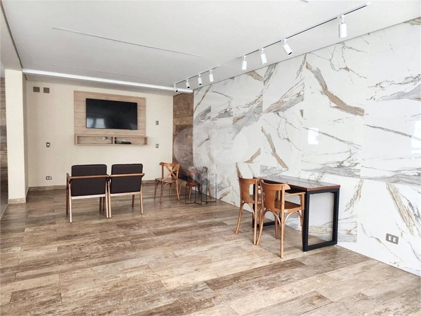Apartamento à venda com 3 quartos, sendo 2 suítes, em Vila Dom Pedro II, São Paulo, SP