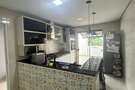 Casa de Vila à venda com 4 quartos, sendo 1 suíte, em Jardim Gramados de Sorocaba, Sorocaba, SP