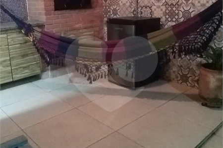 Sobrado à venda com 2 quartos em Vila Gumercindo, São Paulo, SP