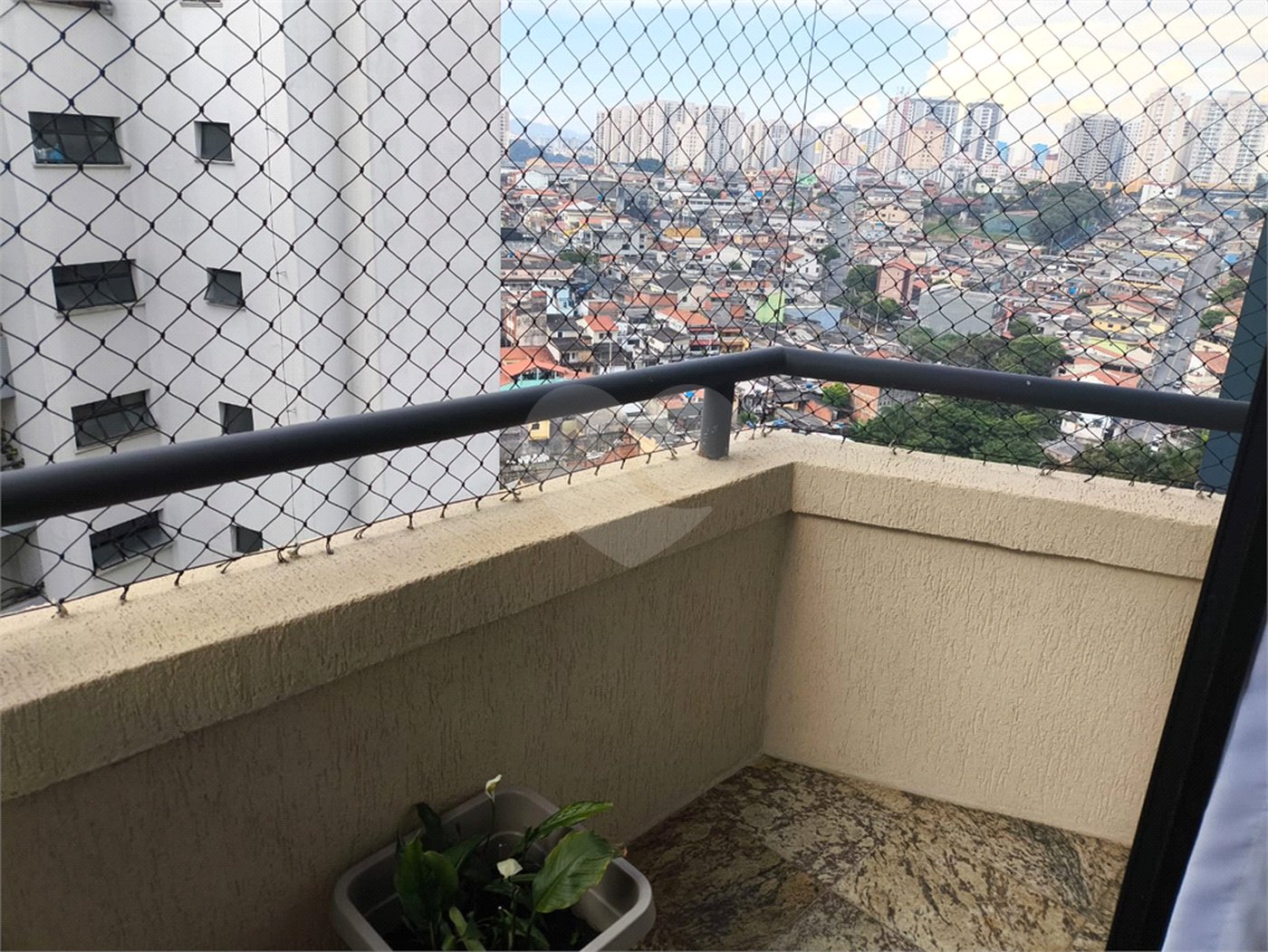 Apartamento à venda com 3 quartos, sendo 1 suíte, em Vila Rosália, Guarulhos, SP