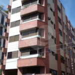 Apartamento à venda com 3 quartos, sendo 1 suíte, em Parque Enseada, Guarujá, SP