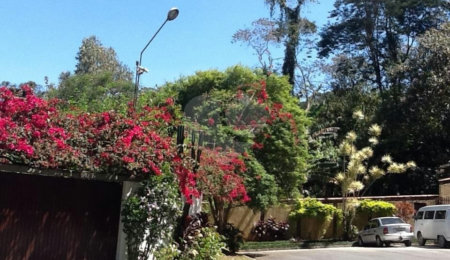 Sobrado à venda com 3 quartos, sendo 1 suíte,  em Tremembé, São Paulo, SP