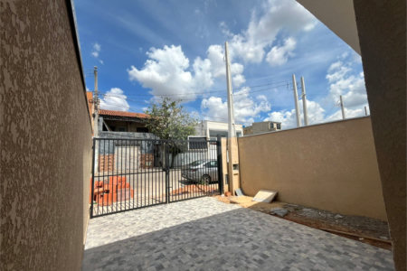 Casa de Vila à venda com 2 quartos, sendo 1 suíte,  em Parque São Bento, Sorocaba, SP