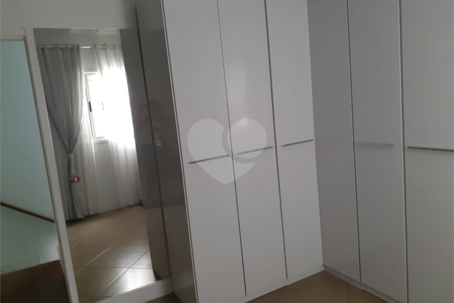 Casa à venda com 2 quartos, sendo 1 suíte, no condomínio Residencial Vila da Serra, São Paulo - SP