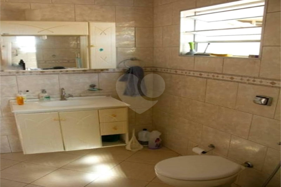 Casa Térrea à venda com 3 quartos, sendo 1 suíte, em Vila Irmãos Arnoni, São Paulo, SP