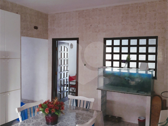Casa à venda com 3 quartos, sendo 1 suíte,  em Tremembé, São Paulo, SP