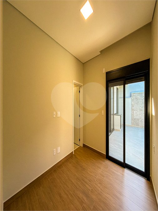 Casa à venda com 3 suítes no condomínio Residencial Dona Maria Candida, Indaiatuba - SP