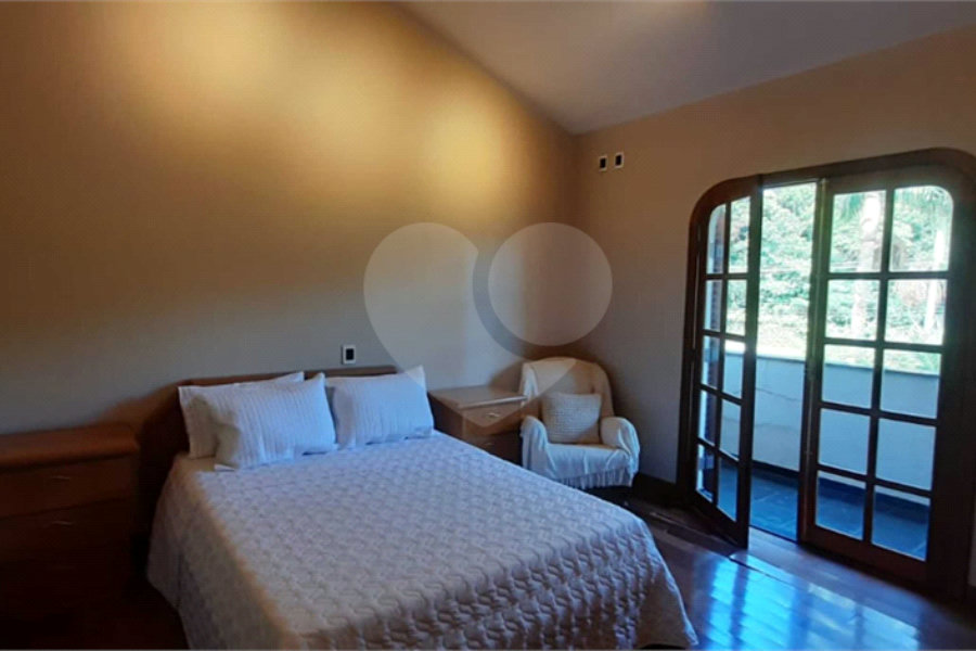 Casa à venda com 4 suítes no condomínio Parque Imperial da Cantareira, Mairiporã - SP