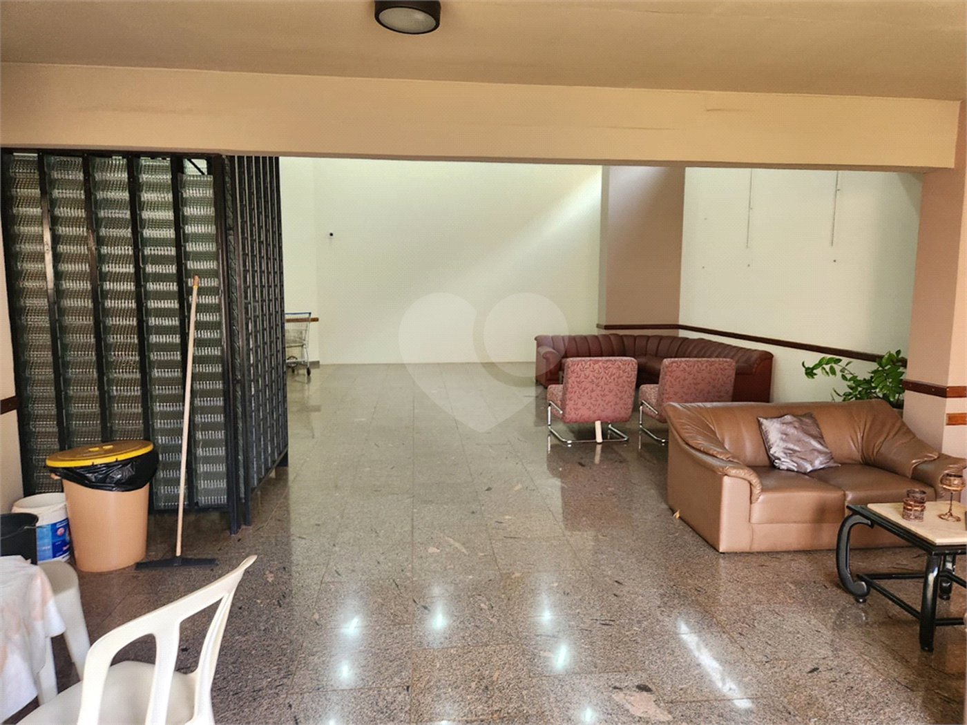 Apartamento à venda com 4 quartos, sendo 2 suítes, no Centro, Araraquara, SP