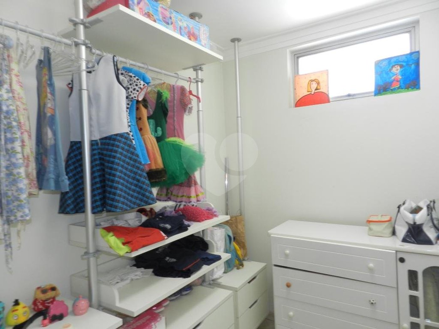 Sobrado à venda com 4 quartos, sendo 3 suítes, em Brooklin, São Paulo, SP