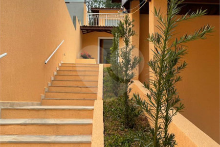 Casa à venda com 3 quartos, sendo 1 suíte, no condomínio Mirante da Mantiqueira, Mairiporã - SP