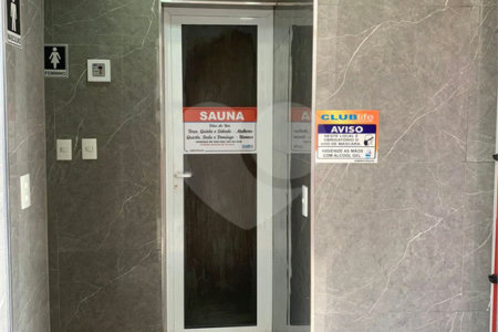 Apartamento à venda com 2 quartos, sendo 1 suíte,  em Jardim Parque Morumbi, São Paulo, SP